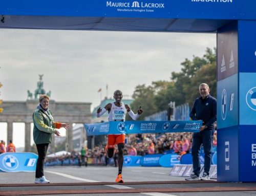 Kipcho­ge rennt wieder Marathon-Weltre­kord in Berlin