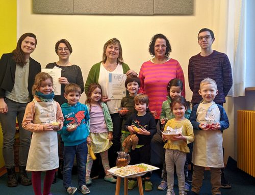 Städti­sche Kinder­ta­ges­stät­te Wieland­stra­ße in Biber­ach erhält zum dritten Mal Zerti­fi­kat für ausge­wo­ge­ne, gesun­de Ernährung